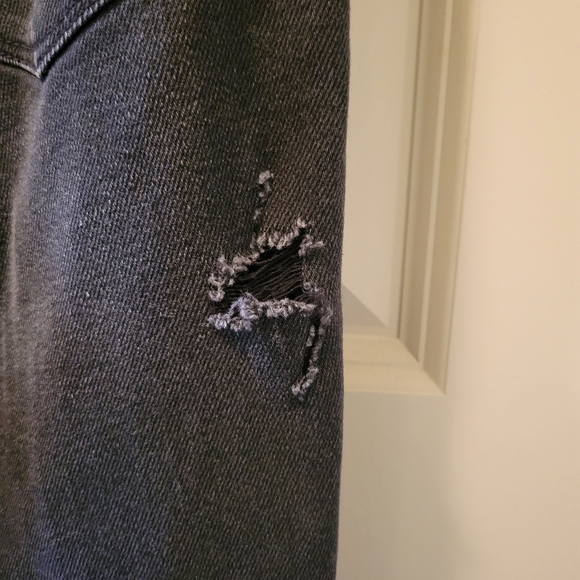 Good American Good Curve Black Distressed Fray Hem Skinny Jeans Size 12 / 31 - Picture 6 of 9